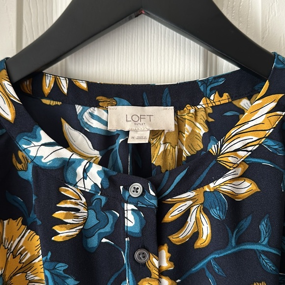 Loft outlet shirt dress size M in navy, teal and gold pattern - Picture 2 of 5